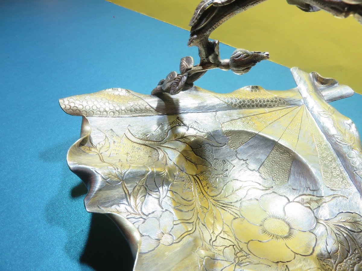 Empty Pockets In The Shape Of A Fan, In Bronze With Double Golden And Silver Art Nouveau Patina-photo-1