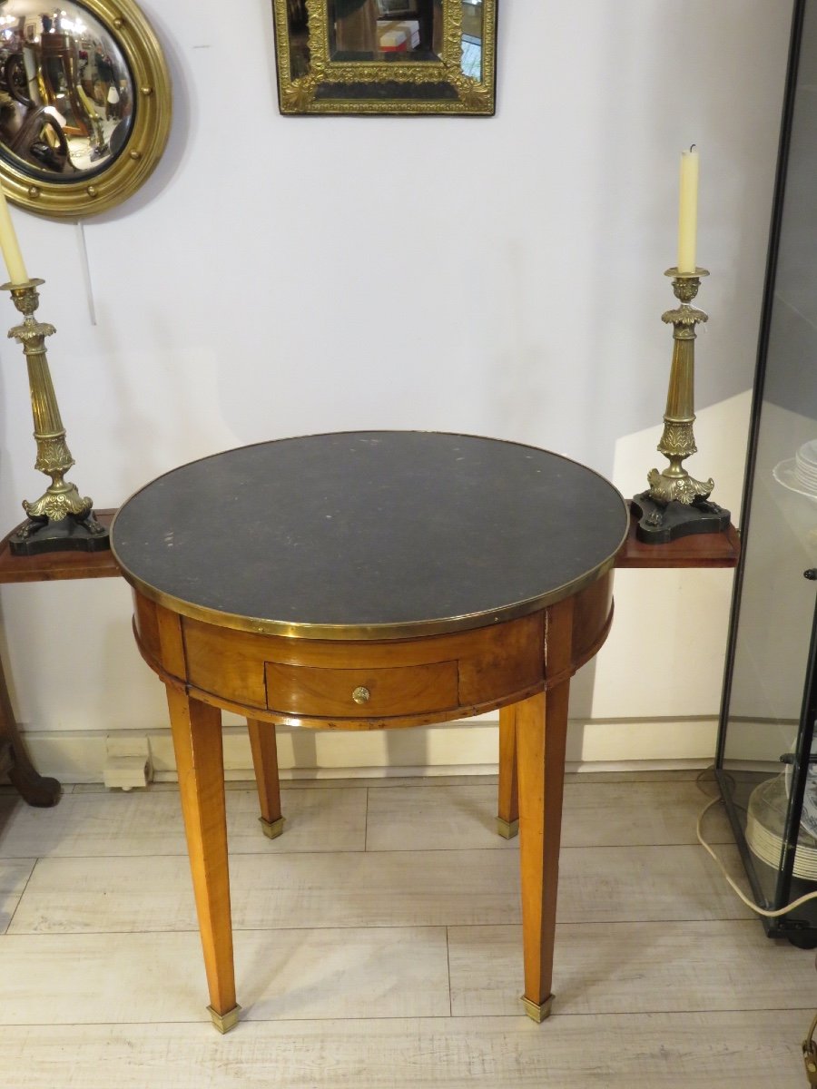 Hot Water Bottle Table In Walnut, Top In Black Stone From Tournai, Early 19th Century