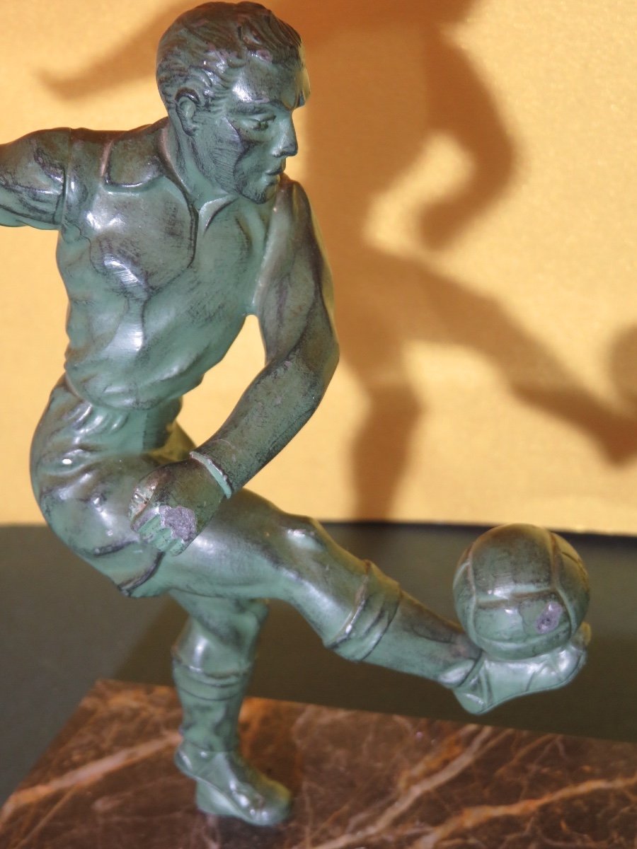 Art Deco Sculpture In Regula Of A Footballer, Marble Base-photo-4