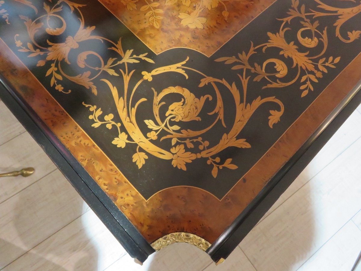 Table de milieu marquetée , à quatre abattants  , décor de bronze doré, d'époque Napoléon III-photo-3