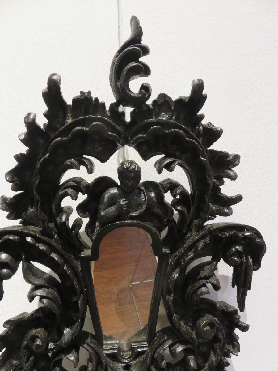 Paire de miroirs en bois sculpté , ( Hauteur 60 cm ) aux motifs inversés , époque Napoléon III-photo-7