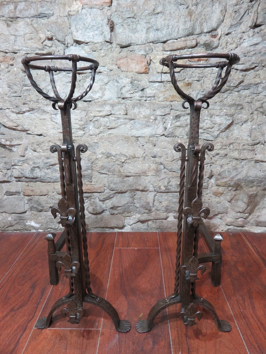 Pair Of Wrought Iron Landiers Or Rigodets With Three Hooks, Fleur-de-lys Decoration, 19th Century 
