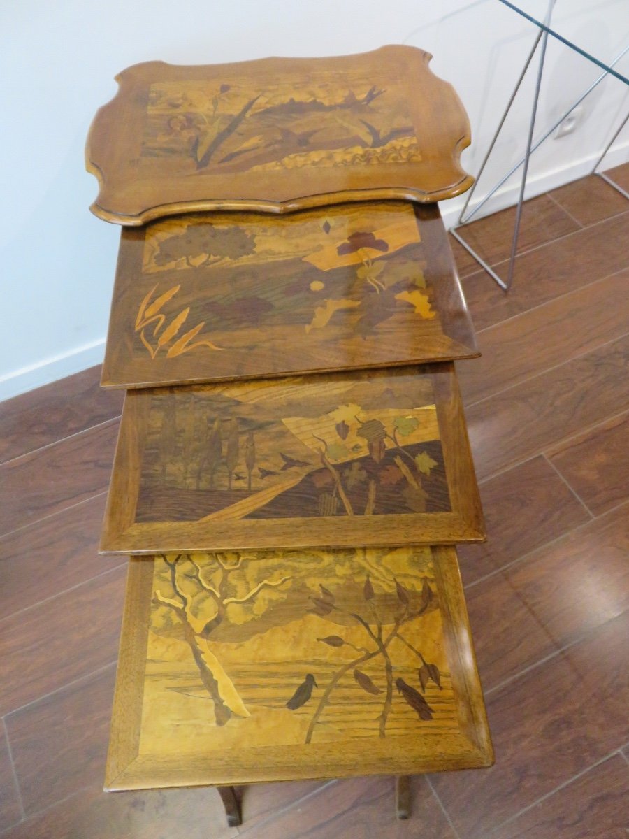 Série de quatre tables gigognes époque  Art Nouveau ,1900 , marquetées  : les quatre saisons -photo-2