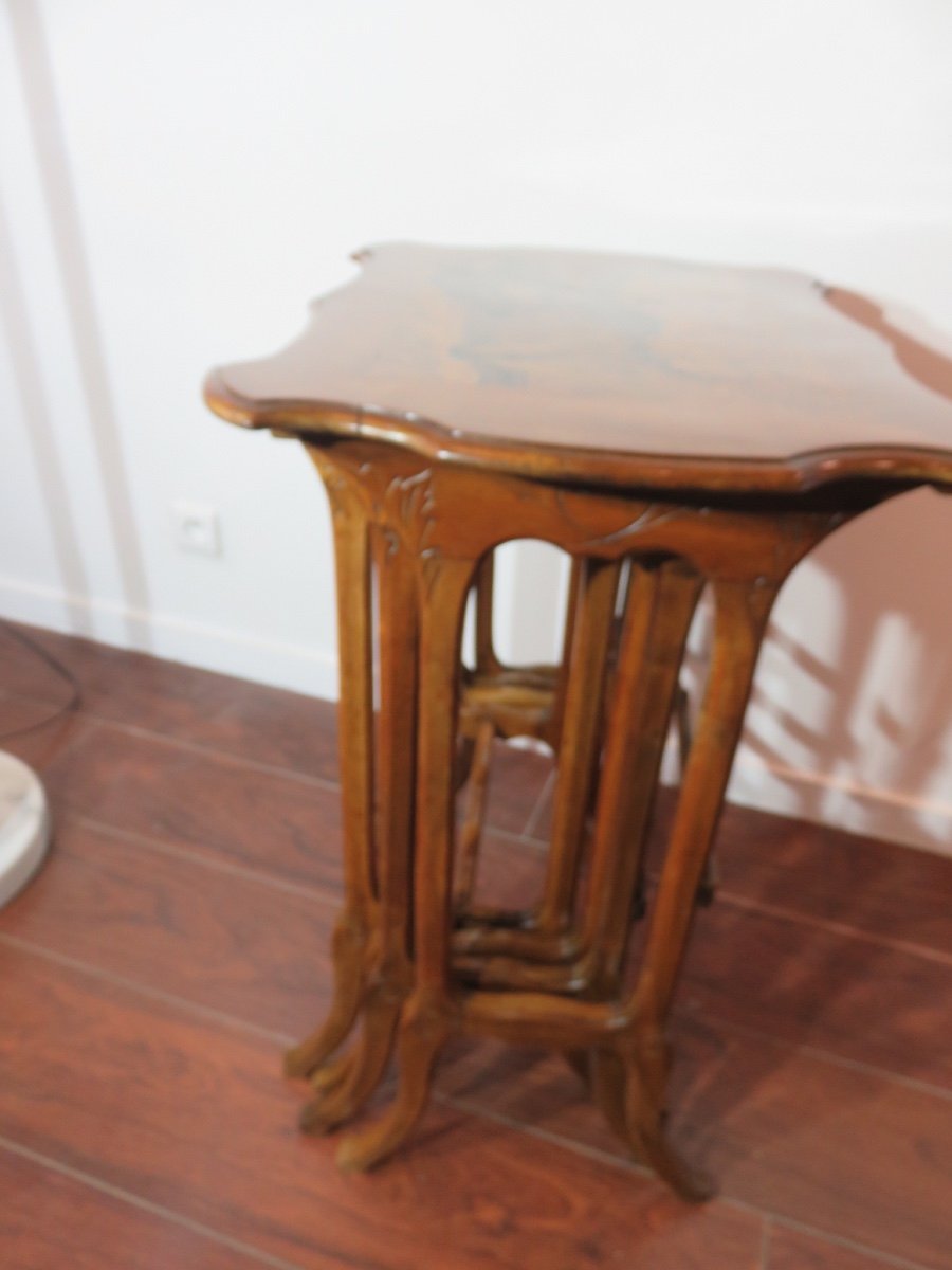 Série de quatre tables gigognes époque  Art Nouveau ,1900 , marquetées  : les quatre saisons -photo-4