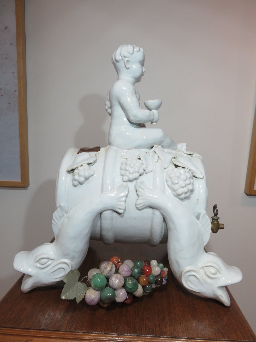 Fontaine à vin en céramique blanche vernissée : Bacchus chevauchant un tonneau fin XIX ème -photo-8