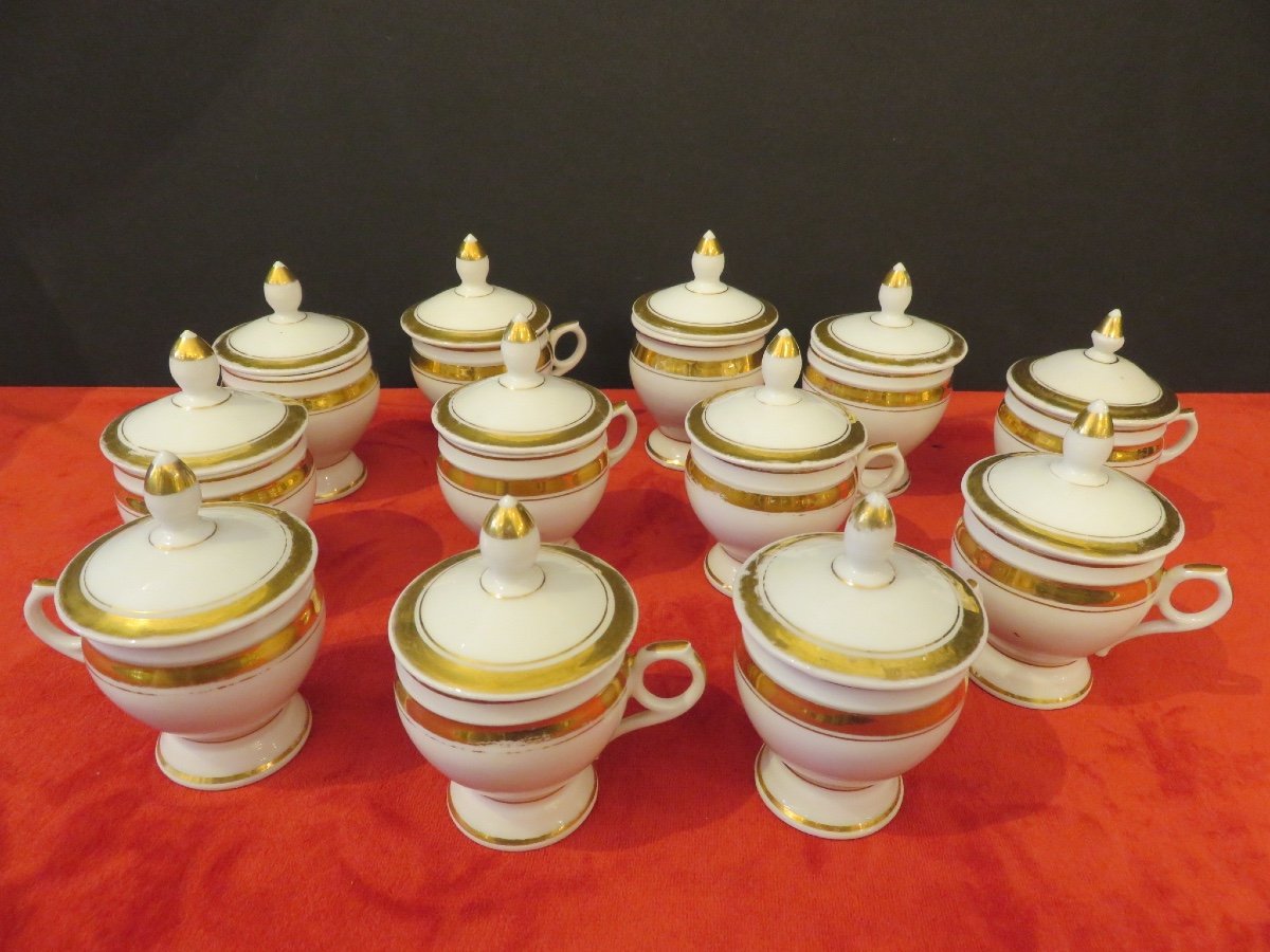 Deux service à crème en porcelaine de Paris ( deux supports ,et douze pots couverts ) XIX ème-photo-4