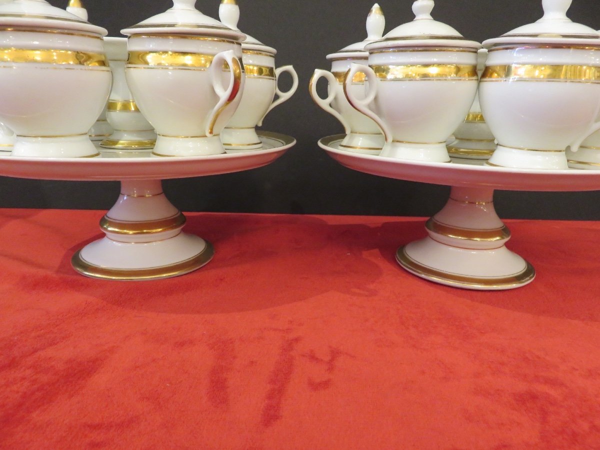 Deux service à crème en porcelaine de Paris ( deux supports ,et douze pots couverts ) XIX ème-photo-1