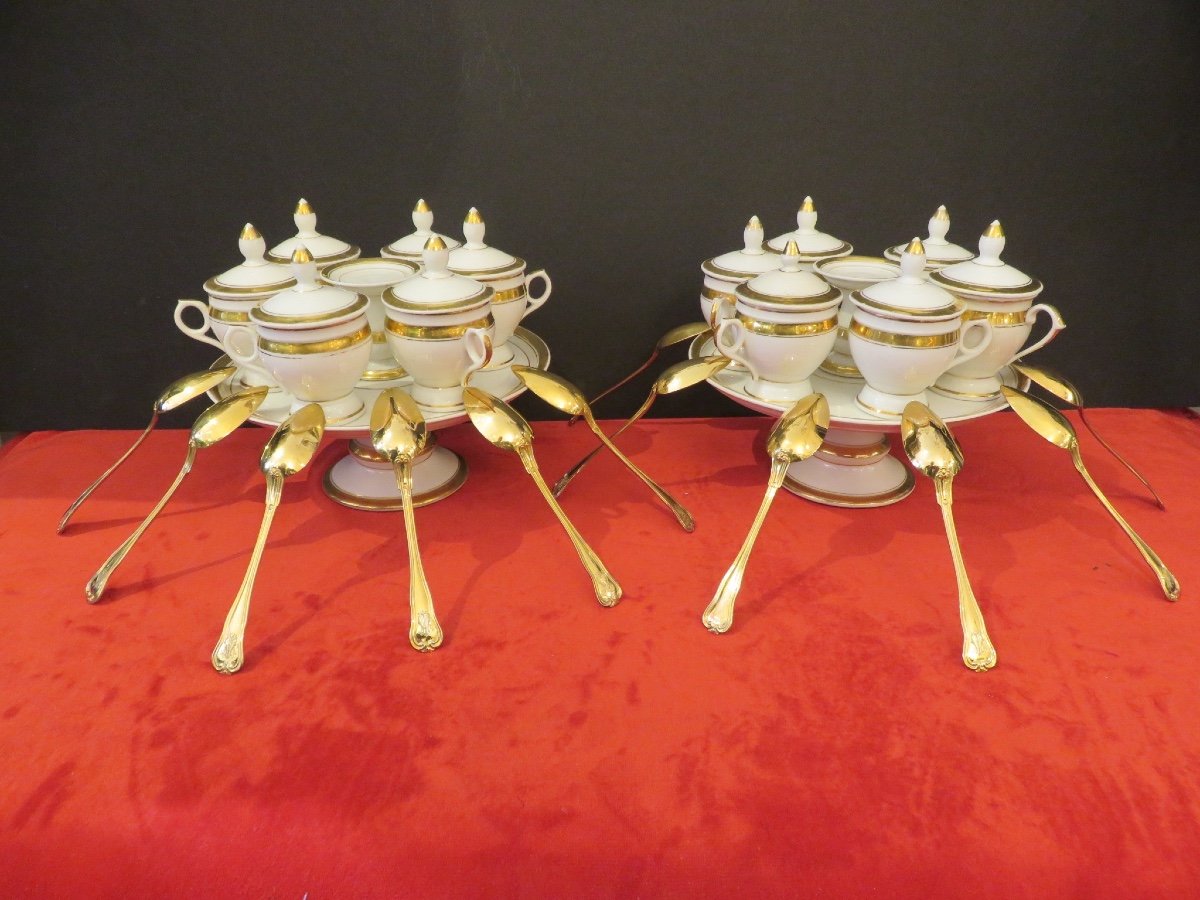 Deux service à crème en porcelaine de Paris ( deux supports ,et douze pots couverts ) XIX ème-photo-7