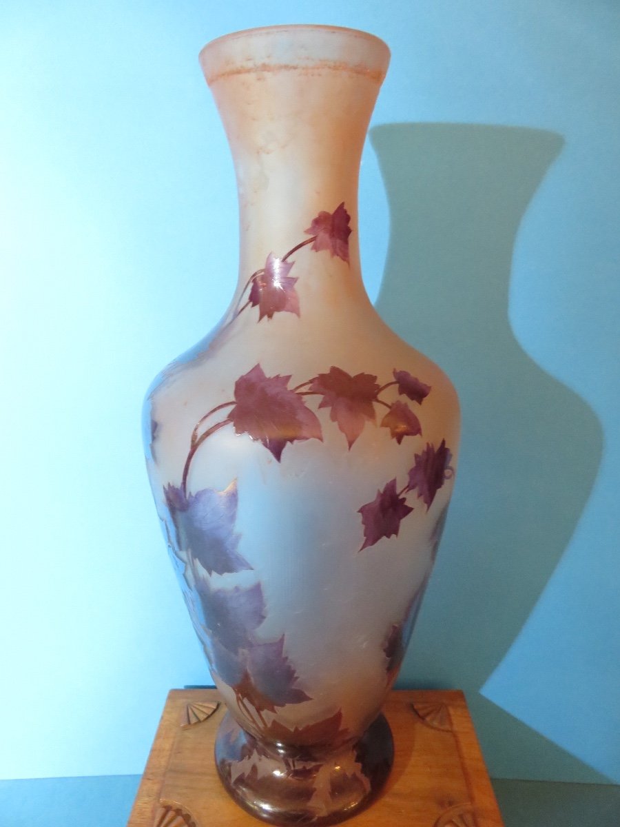 Gand vase  (HT  44,5 cm)  signé LEGRAS  (1839-1916 ) pâte de verre givrée ,  dégagé à l'acide -photo-2