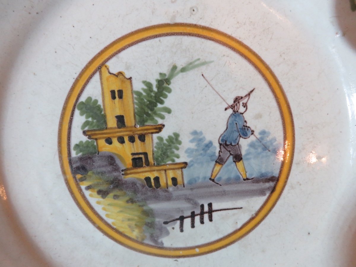 Nevers Earthenware Plate: The Fisherman, 18th Century -photo-3