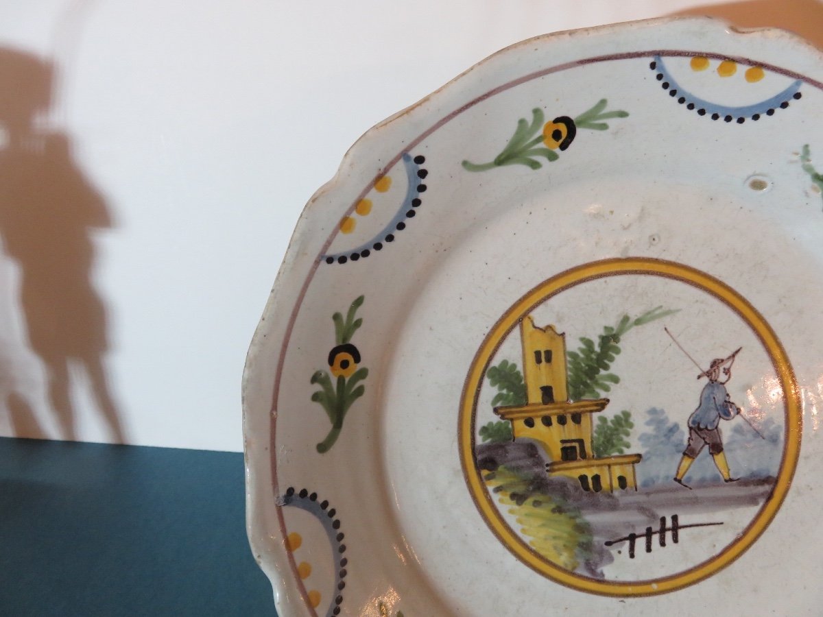 Nevers Earthenware Plate: The Fisherman, 18th Century -photo-4