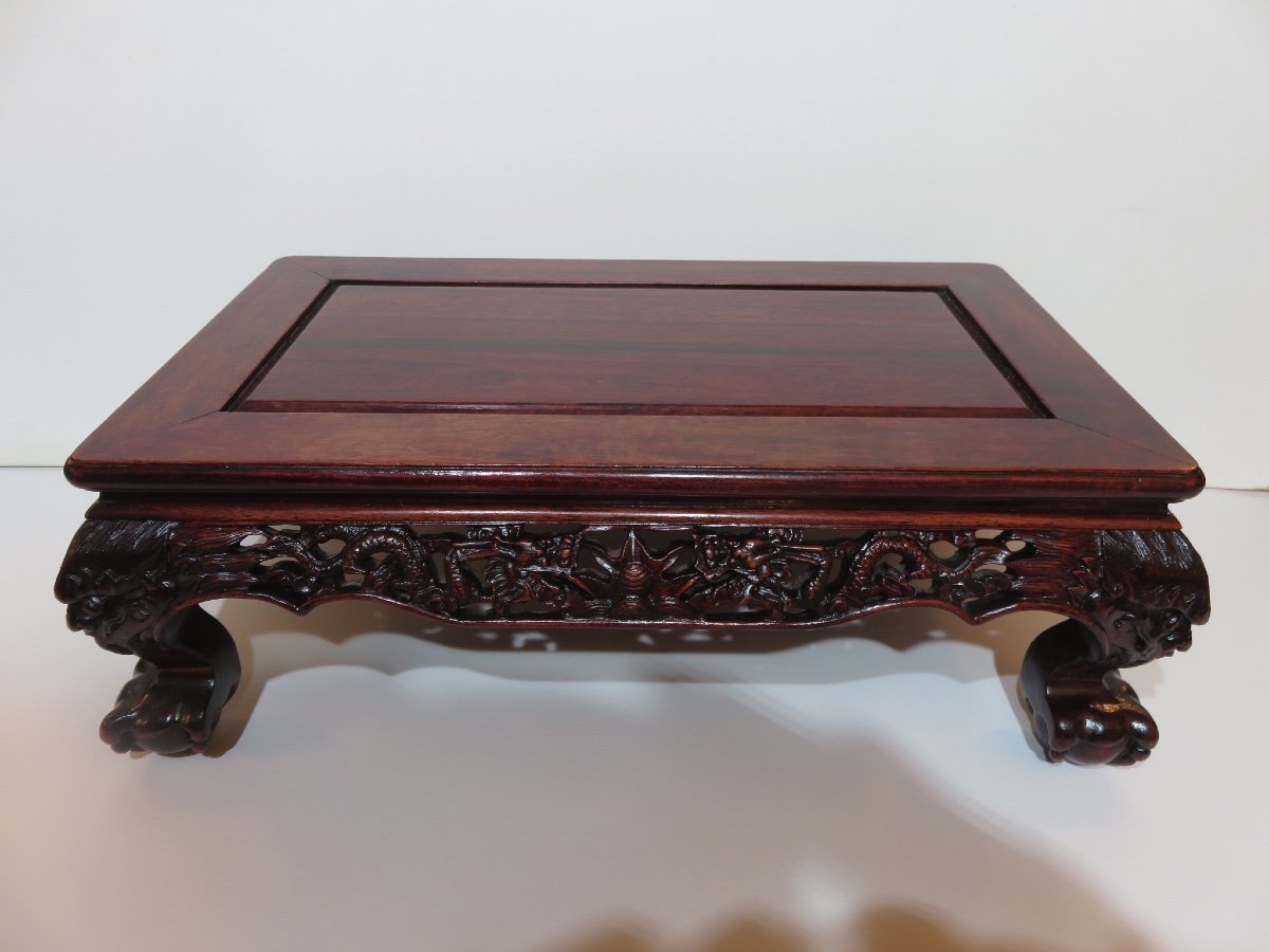 Small Chinese Scholar's Table With Crosspieces Carved With Dragons  -photo-1