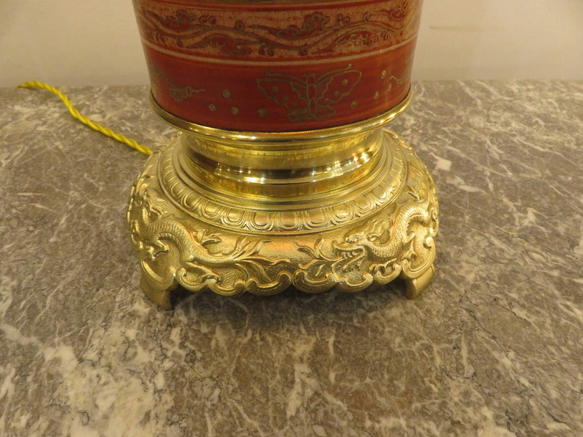 Vase rouleau montée en lampe , en porcelaine du Japon , socle en bronze doré, XIX ème-photo-3
