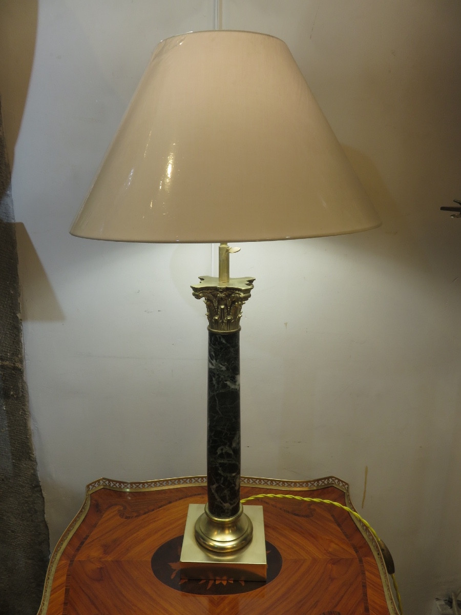 Pair Of Lamps: Cylindrical Marble Column, Bronze Corinthian Capital, Brass Base-photo-3