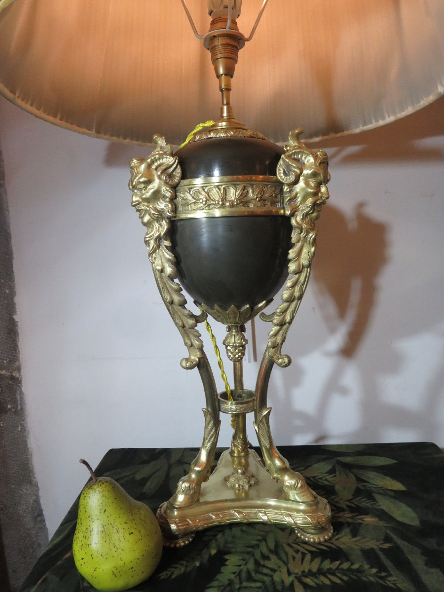 Important 19th Century Athenian Lamp With Gilded Bronze Decoration Of Fauns -photo-8