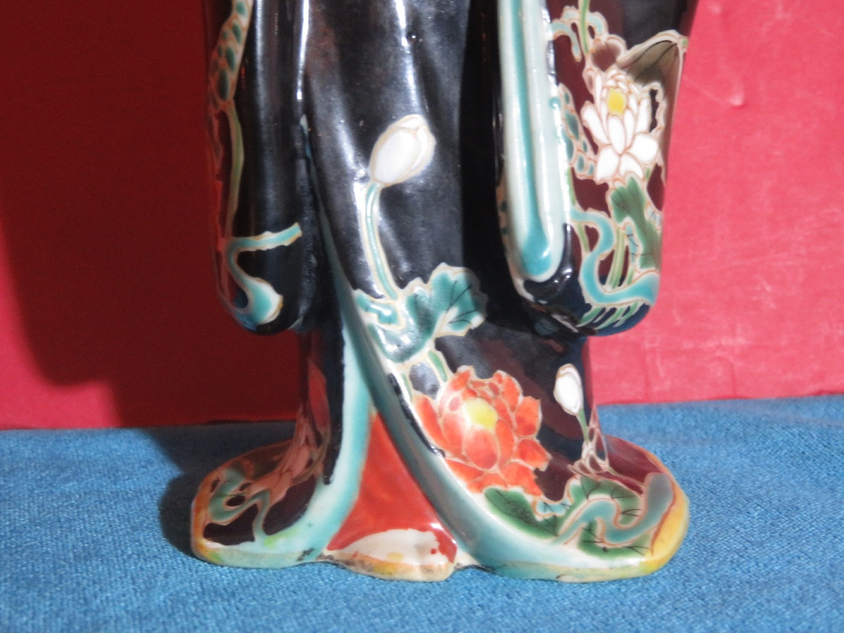 statuette japonaise  en porcelaine émaillée ,dans le style Kutani , XX ème -photo-4