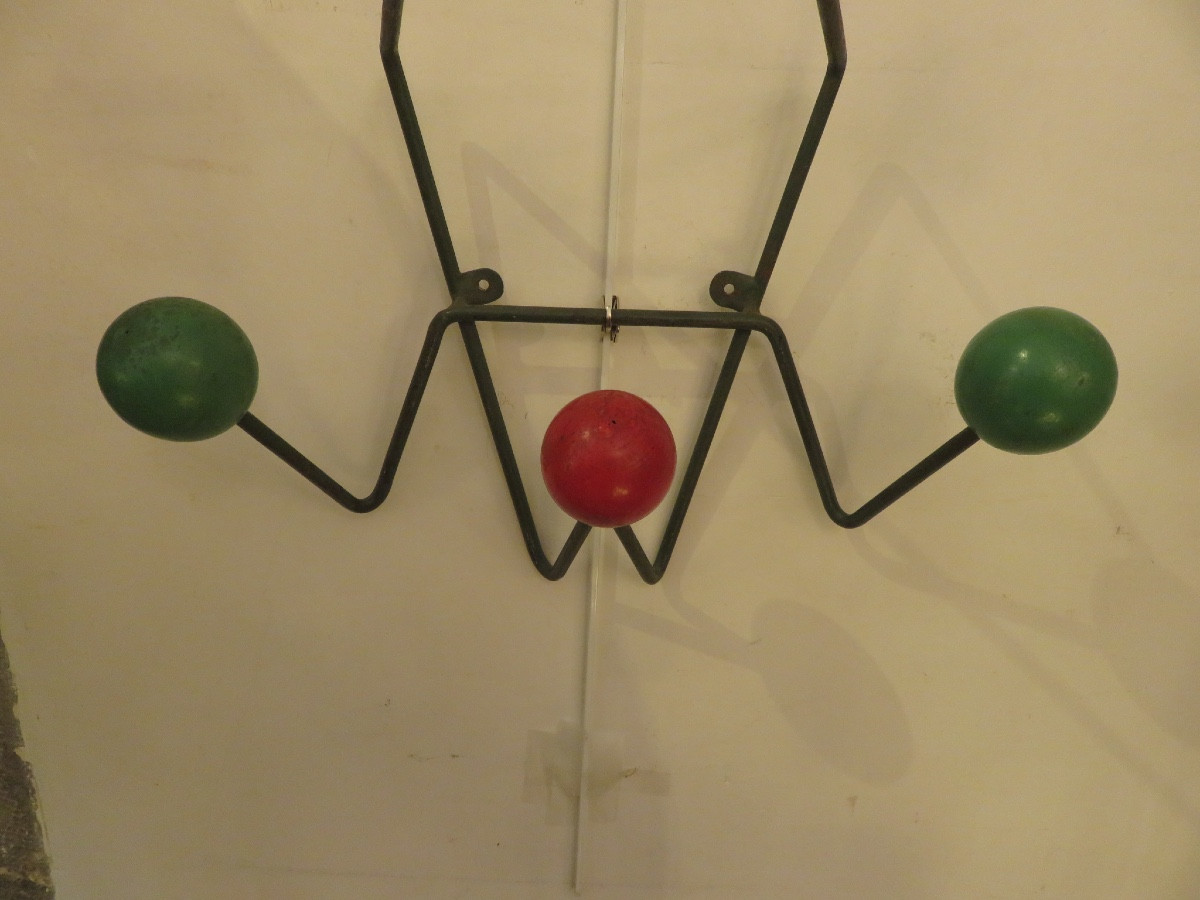 Pair Of Wall-mounted Coat Racks, In Metal And Wooden Balls, 1960s, Attributed To Roger Feraud-photo-5