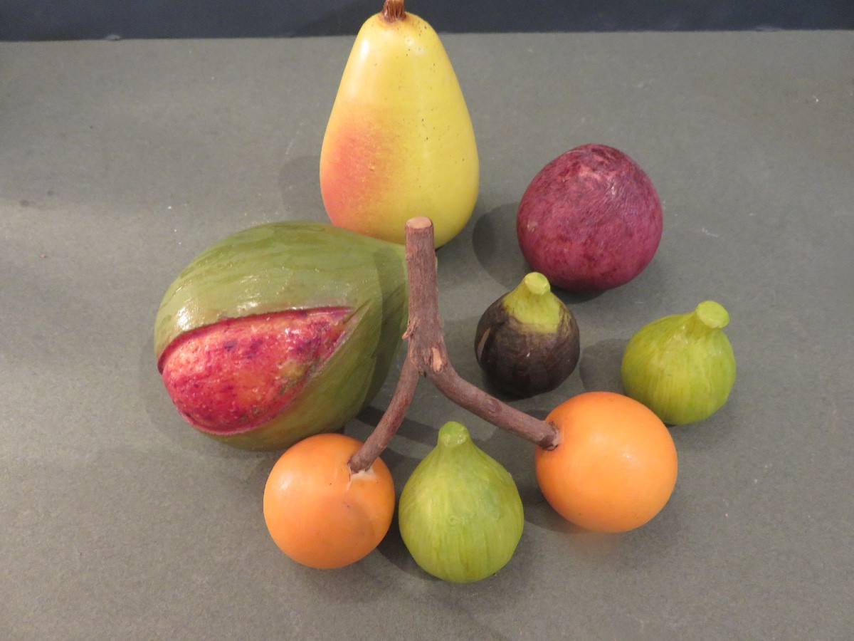 18 fruits en marbre polychrome , peint au naturel , époque XIX ème -photo-5