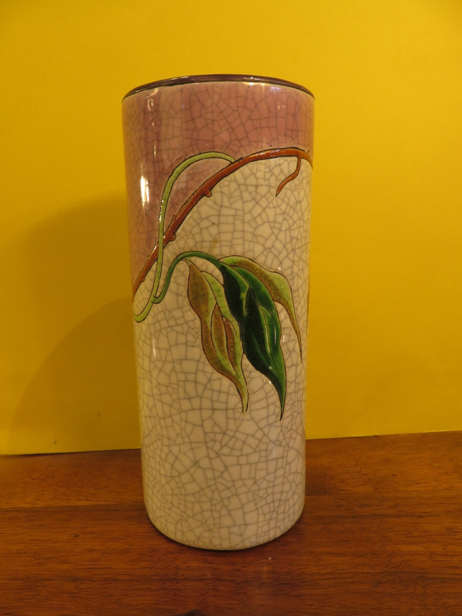 Vase rouleau en émaux polychrome de Longwy , décor de fleurs , hauteur 20 cm parfait état -photo-3