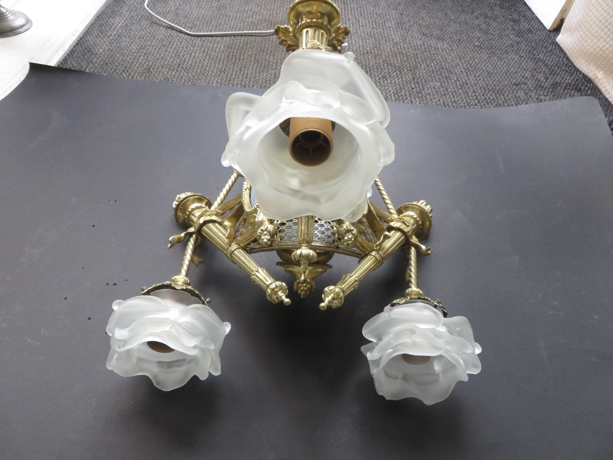 Three-light Bronze Chandelier With Three Openwork Panels Decorated With Biscuit Porcelain Medallions -photo-5