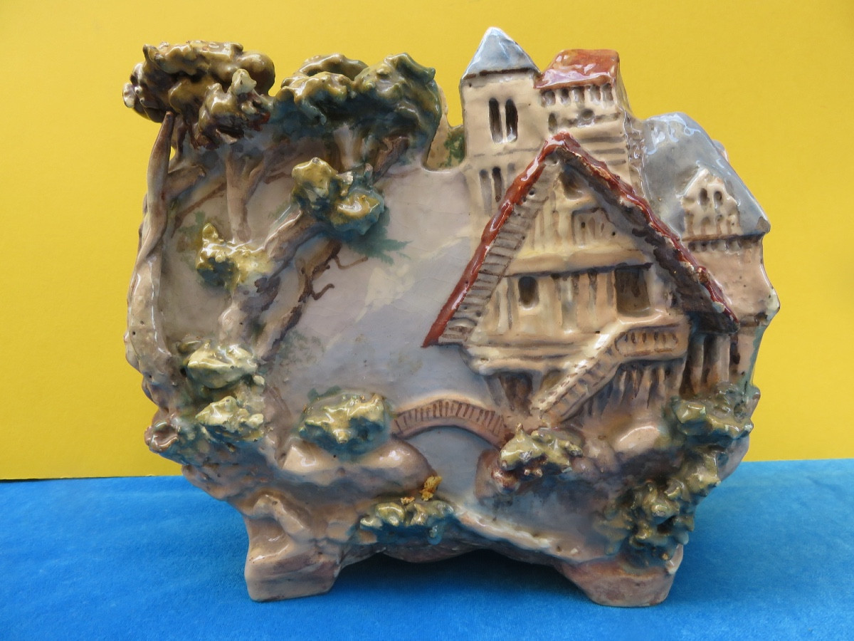 A Slipware Planter Depicting Rural Architecture, Signed By Edouard Gilles, 19th Century -photo-8