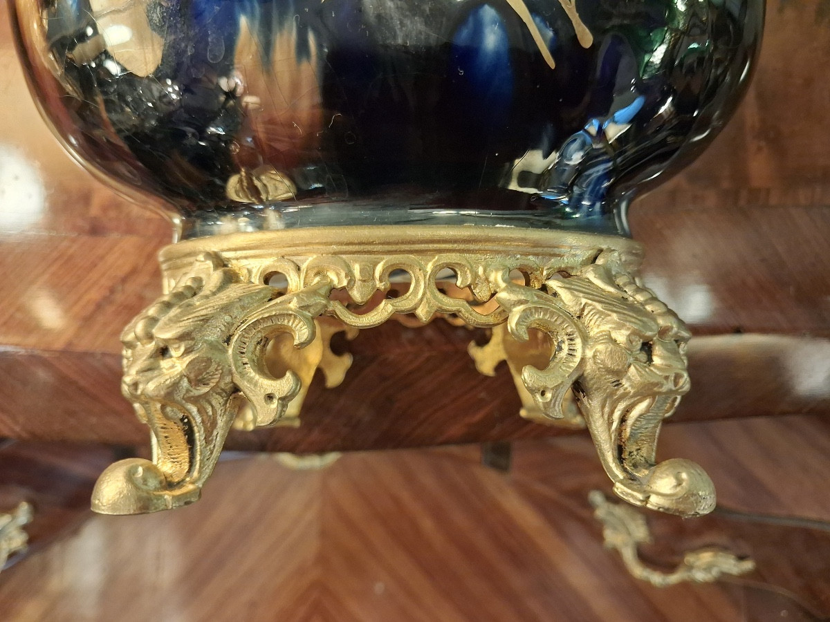 Jardinière en faïence bleu de four dorée or fin ,monture en bronze doré , tête de lion  XIX ème-photo-3