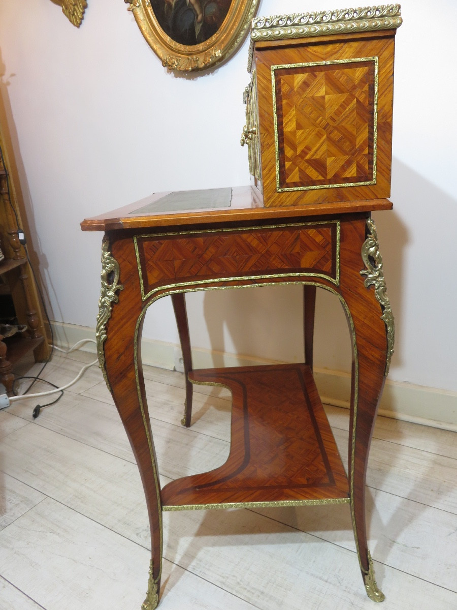 Bonheur du jour en marqueterie sur  quatre faces , de style Louis XV  , époque XXème -photo-5