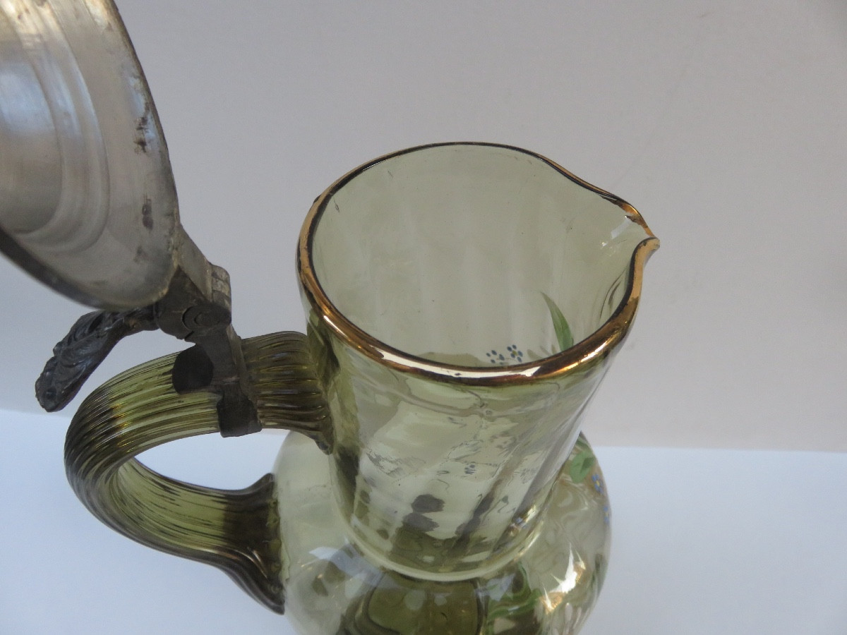 Aiguière en verre soufflé ,décor émaillé d'edelweiss et myosotis couvercle en étain début XXème-photo-4