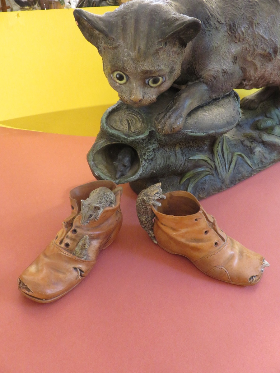 Two Terracotta Shoes, One With Cats And The Other With Mice, Early 20th Century-photo-8