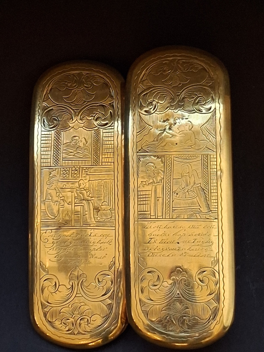 Dutch Repoussé Brass Snuffbox With A Domestic And Erotic Scene, 18th Century -photo-2
