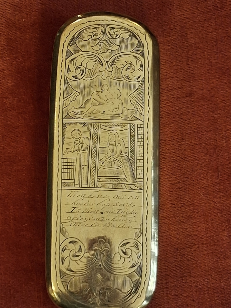 Dutch Repoussé Brass Snuffbox With A Domestic And Erotic Scene, 18th Century -photo-3