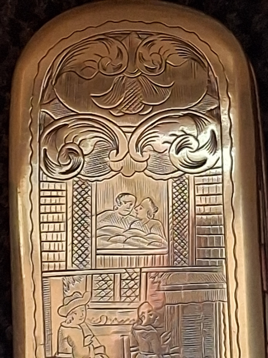 Dutch Repoussé Brass Snuffbox With A Domestic And Erotic Scene, 18th Century -photo-4