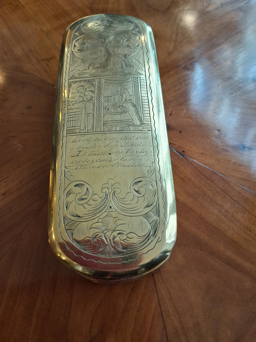 Dutch Repoussé Brass Snuffbox With A Domestic And Erotic Scene, 18th Century -photo-5