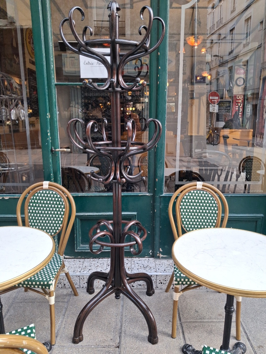 Porte manteau " Perroquet " à double plateaux ( seize patères )  signé au fer Thonet -photo-1