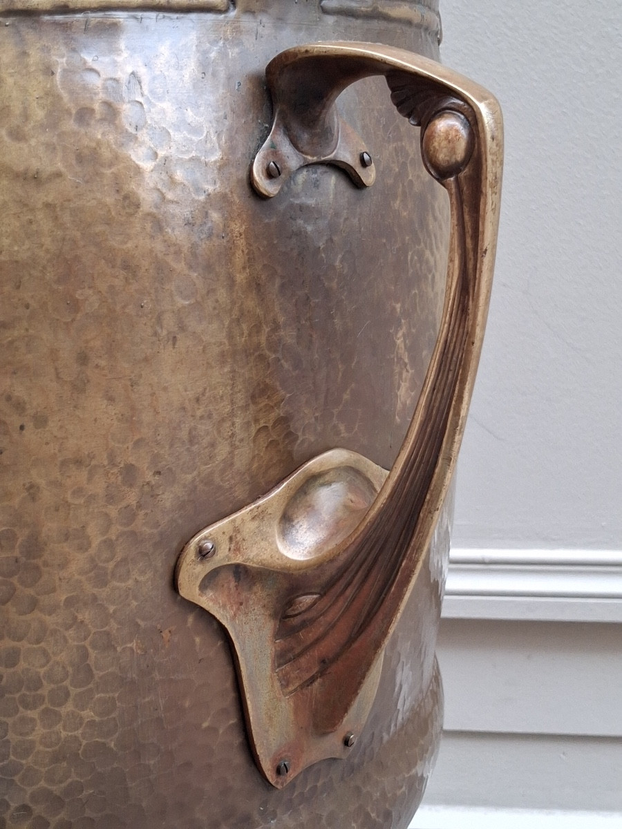 Brass Cachepot, Decorated With A Butterfly, From The Art Nouveau/jugendstil Period, (h 36 Cm)-photo-2