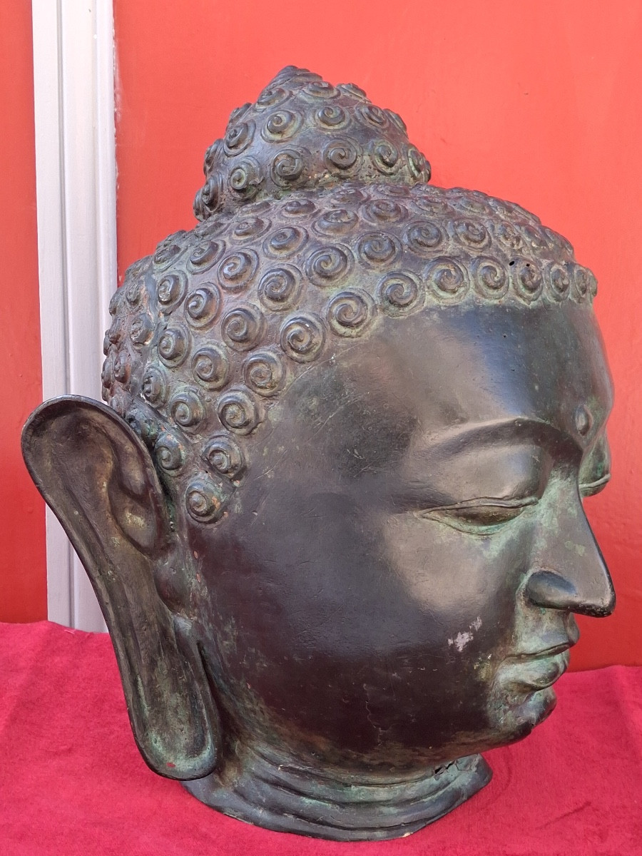 Tête de Bouddha thaïlandaise en bronze dans le style Ayutthaya -photo-7