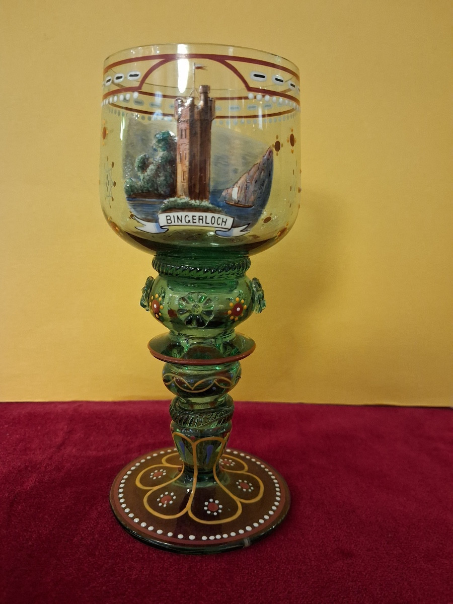 Trois verres à pied en cristal émaillé de Bohème -photo-2