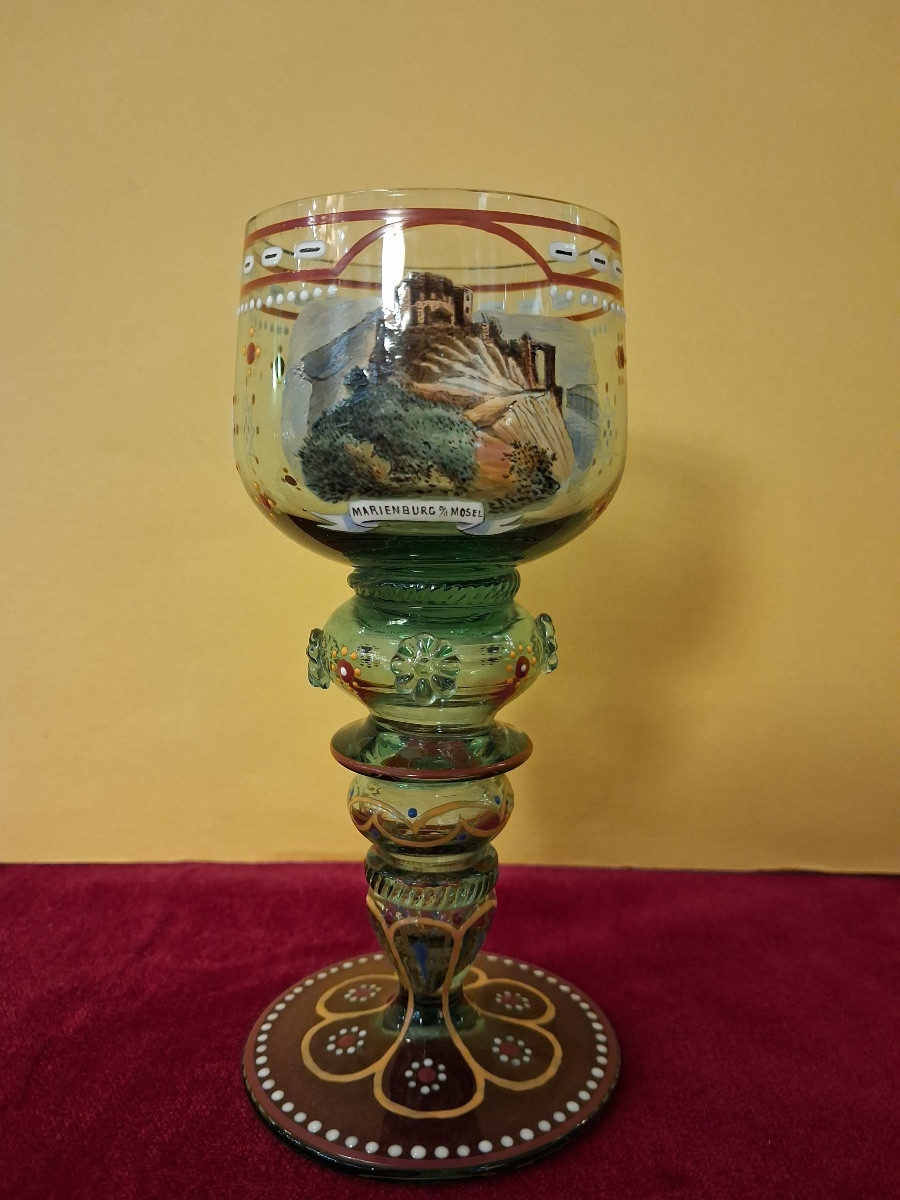 Trois verres à pied en cristal émaillé de Bohème -photo-4