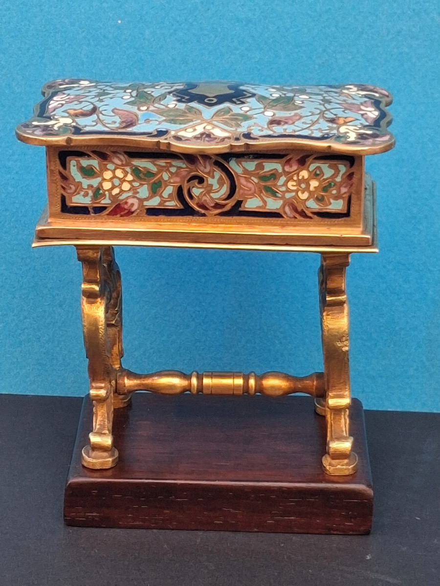 Boite à bijoux en bronze et émaux cloisonnés , XIX ème-photo-2