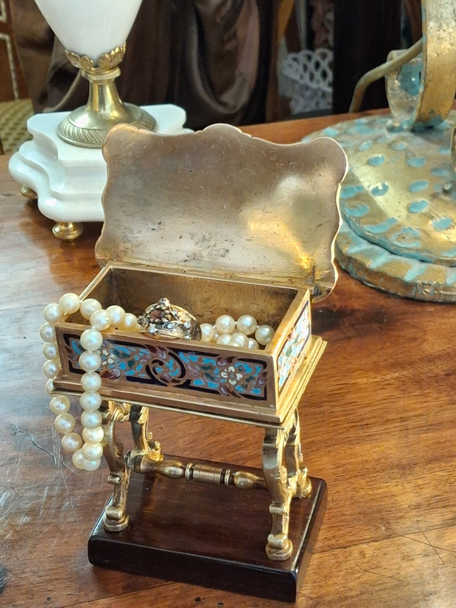 Boite à bijoux en bronze et émaux cloisonnés , XIX ème-photo-3