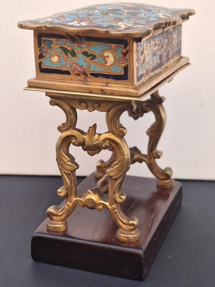 Boite à bijoux en bronze et émaux cloisonnés , XIX ème-photo-4