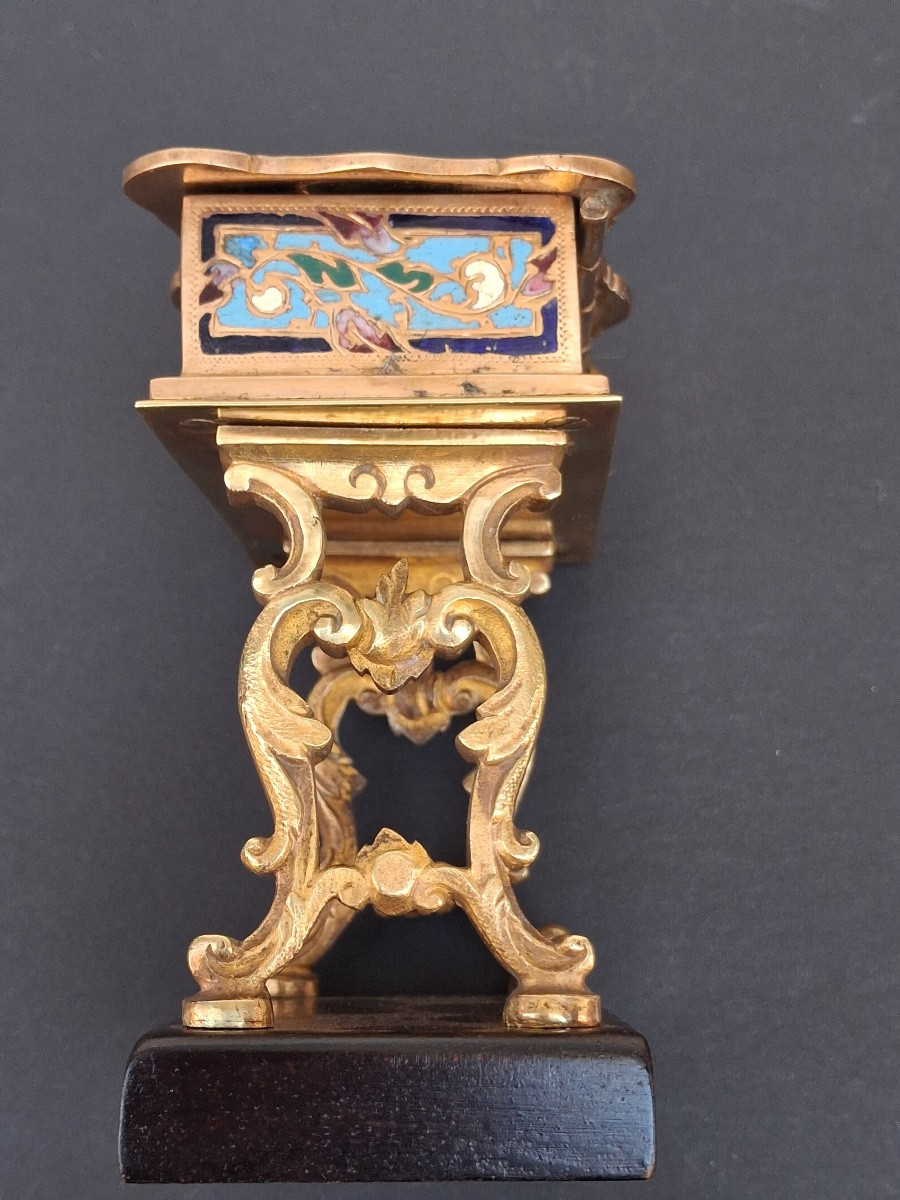 Boite à bijoux en bronze et émaux cloisonnés , XIX ème-photo-7