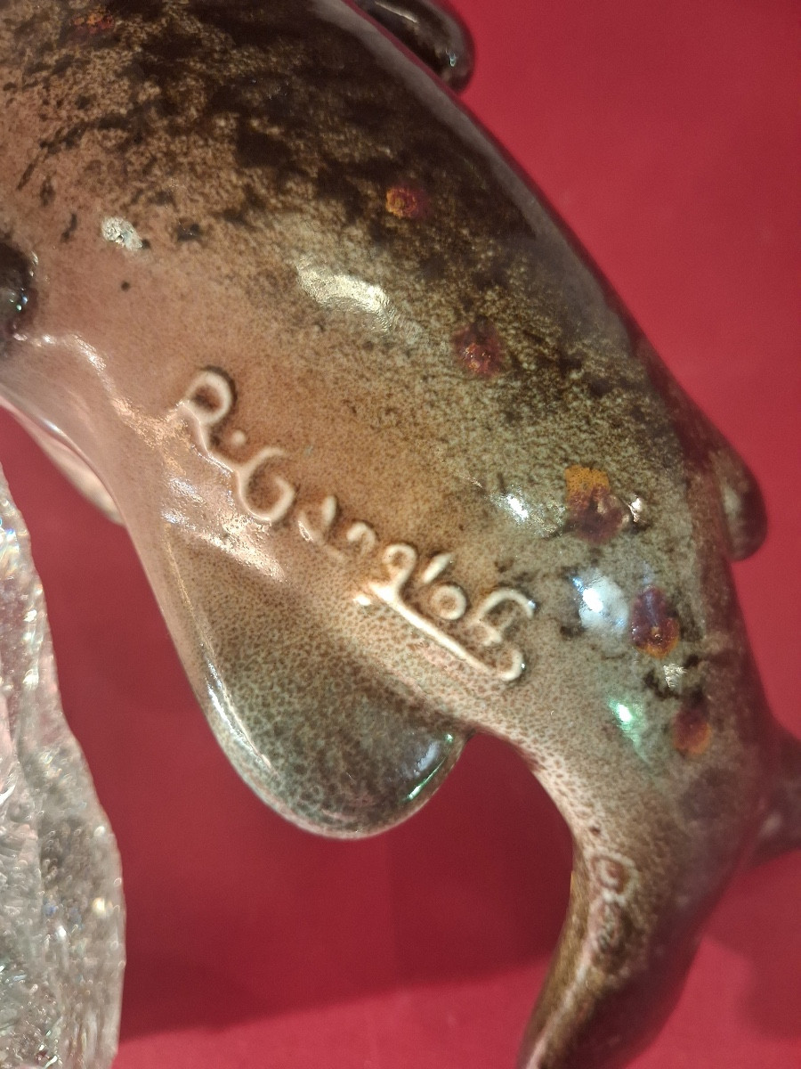 Raymond Gangloff: Polychrome Earthenware Trout On A Glass Rock Signed XXth Century-photo-3