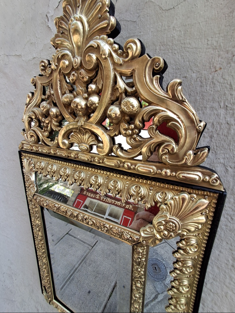 Louis XIV Style Embossed Brass Mirror With Parecloses, 19th Century-photo-3