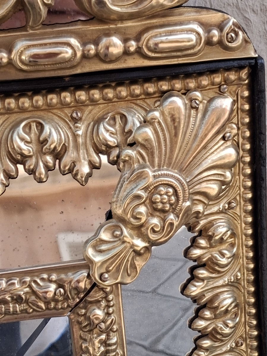 Louis XIV Style Embossed Brass Mirror With Parecloses, 19th Century-photo-5