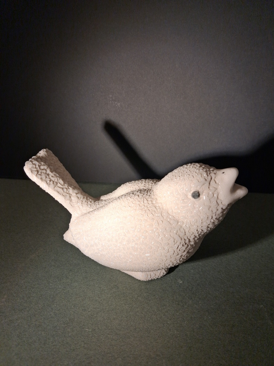 Vinsare à Sèvres, Four Ceramic Sparrows With Pearl Enamel 20th Century-photo-5