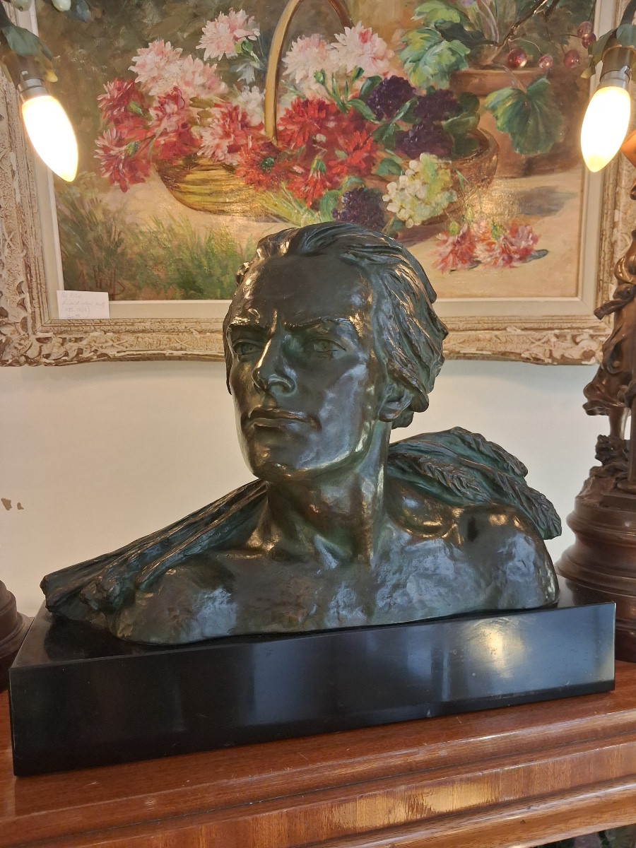Sculpture en bronze  :Jean Mermoz  signé  A.Ouline et du fondeur Patrouilleau  époque Art Déco -photo-2