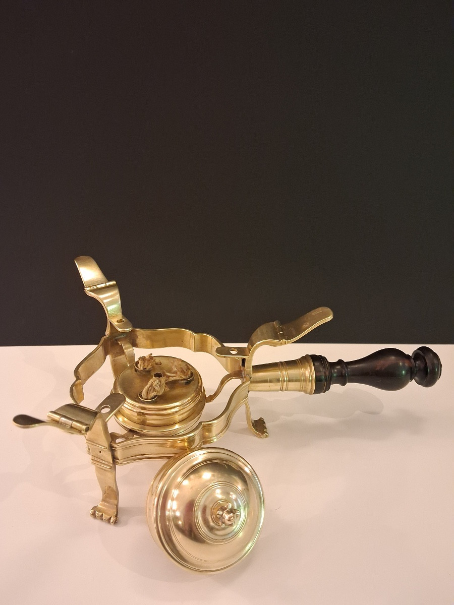 Complete 18th Century Tripod Table Stove-photo-5