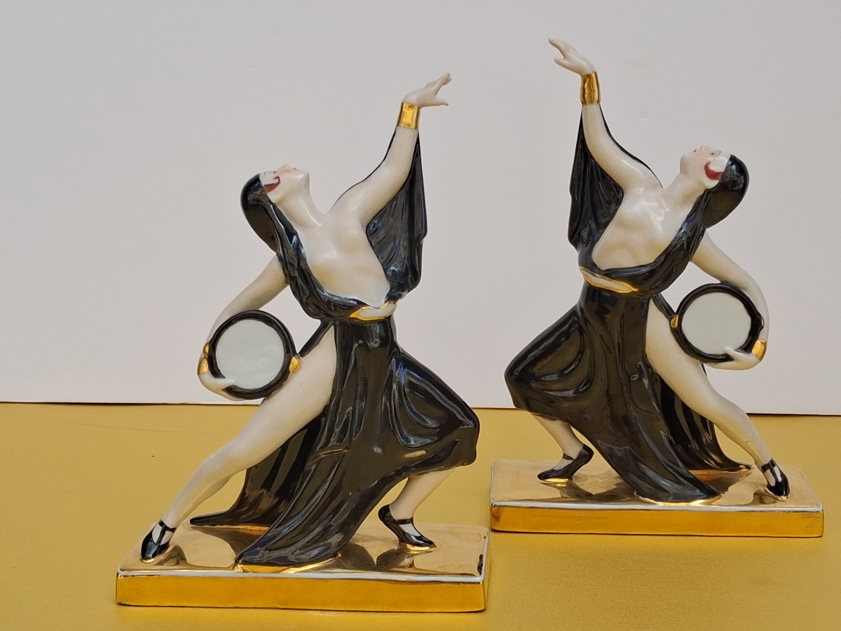 Paire de serre livres " Les gitanes " de ROBJ ( Jean Born)  en porcelaine , époque Art Déco -photo-1