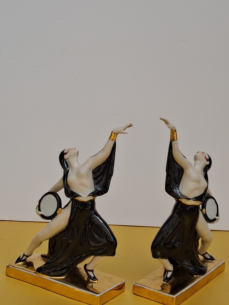 Paire de serre livres " Les gitanes " de ROBJ ( Jean Born)  en porcelaine , époque Art Déco -photo-7